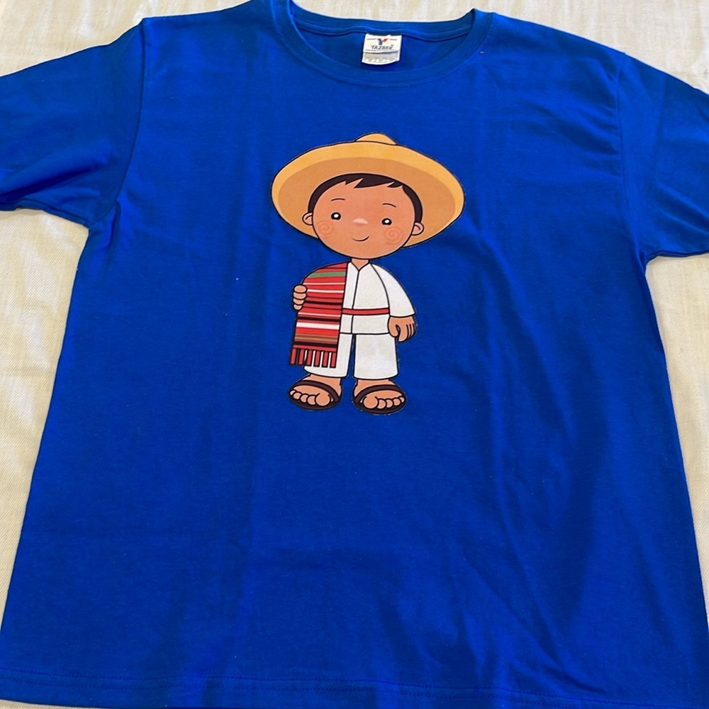 1506106 NWOT - Mexican Folk Art Graphic T-Shirt large